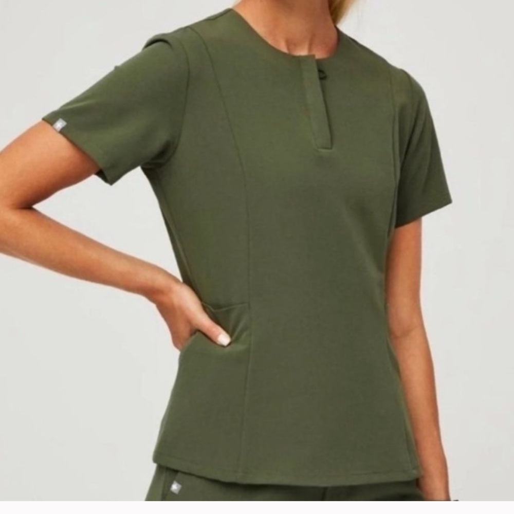 Figs Dark Olive Scrub Set Small